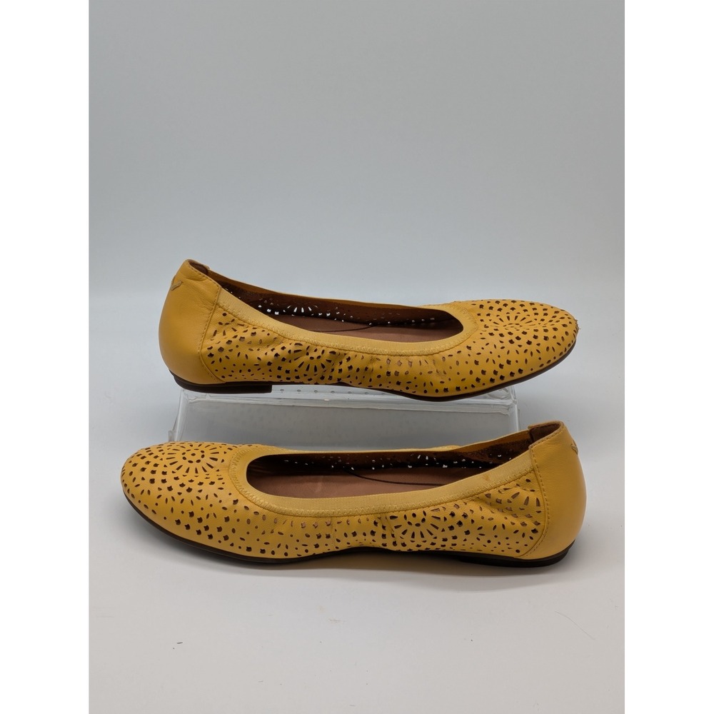 Vionic Robyn Women's 8M Yellow Leather Laser Cut Ballet Flats Slip On Comfort